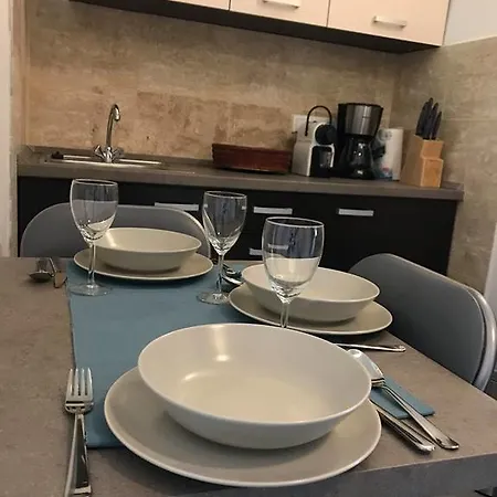 شقة Mora Apartman