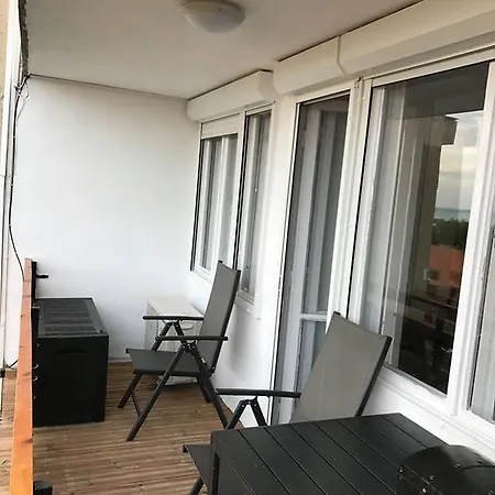 Mora Apartman شقة Balatonalmádi